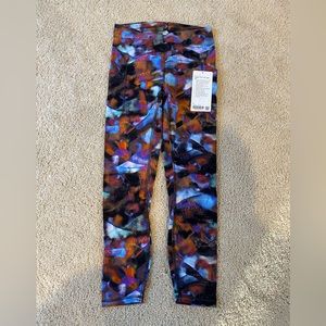 Lululemon Power Thru HR Tight 25”